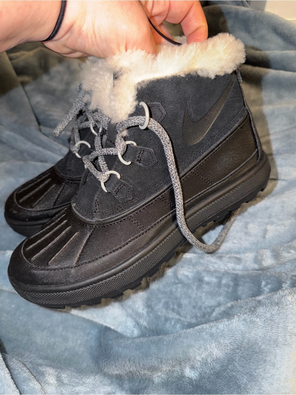 Nike Black Winter Lace-Up Faux-Fur Ankle Boots